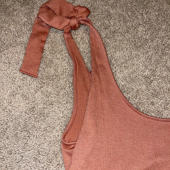 Shoulder tie dress - Picture 5 of 6